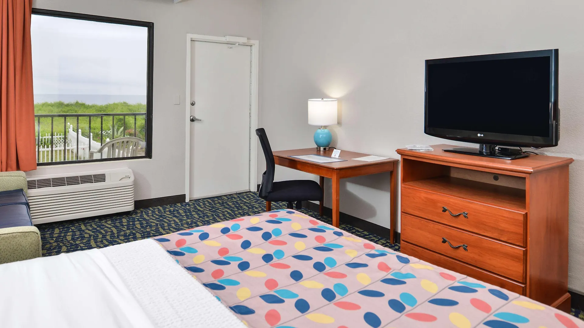 Best Western Plus Holiday Sands Inn&Suites Norfolk
