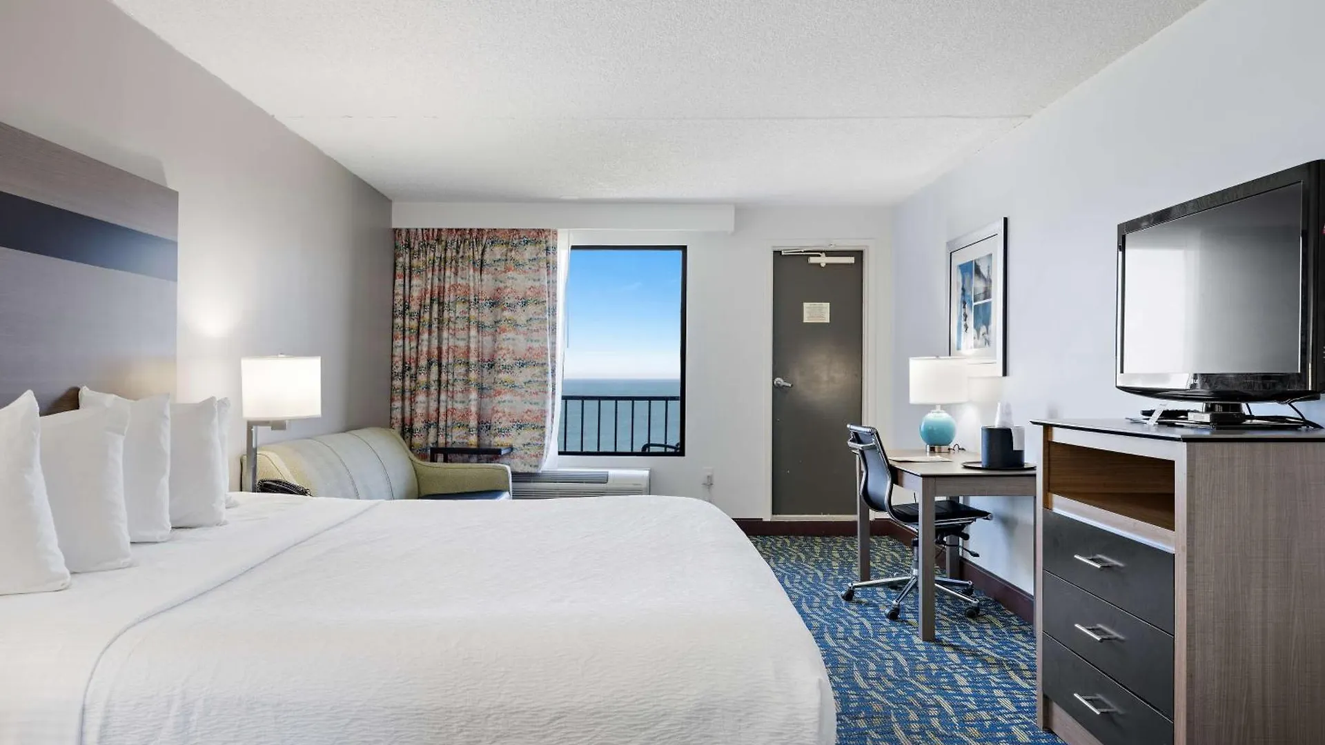Best Western Plus Holiday Sands Inn&Suites Norfolk 3*,
