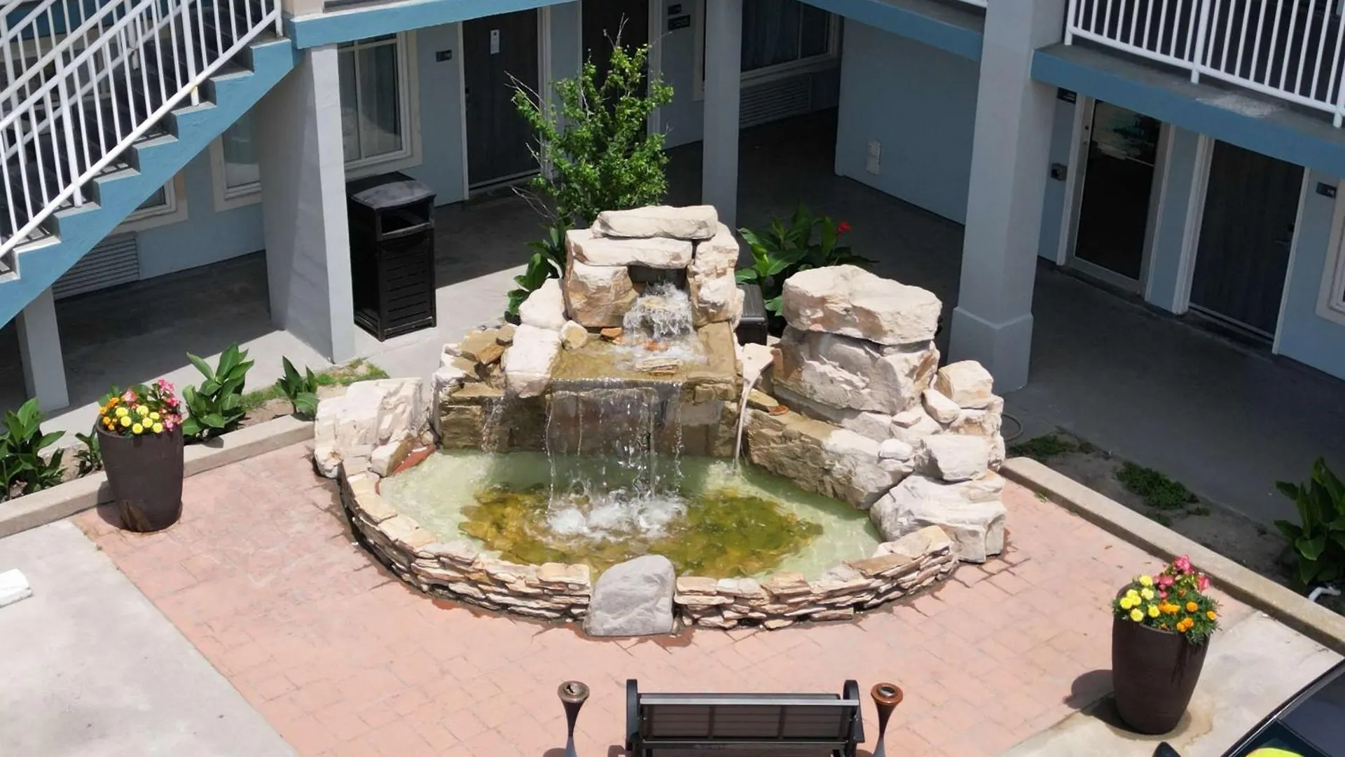 Best Western Plus Holiday Sands Inn&Suites Norfolk États-Unis