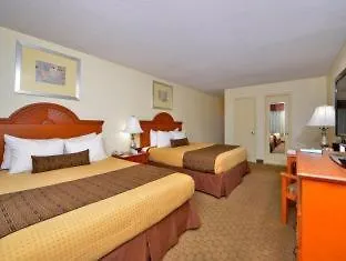 *** Hotel Best Western Plus Holiday Sands Inn&Suites Norfolk États-Unis