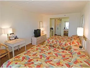 Best Western Plus Holiday Sands Inn&Suites Norfolk Hotel