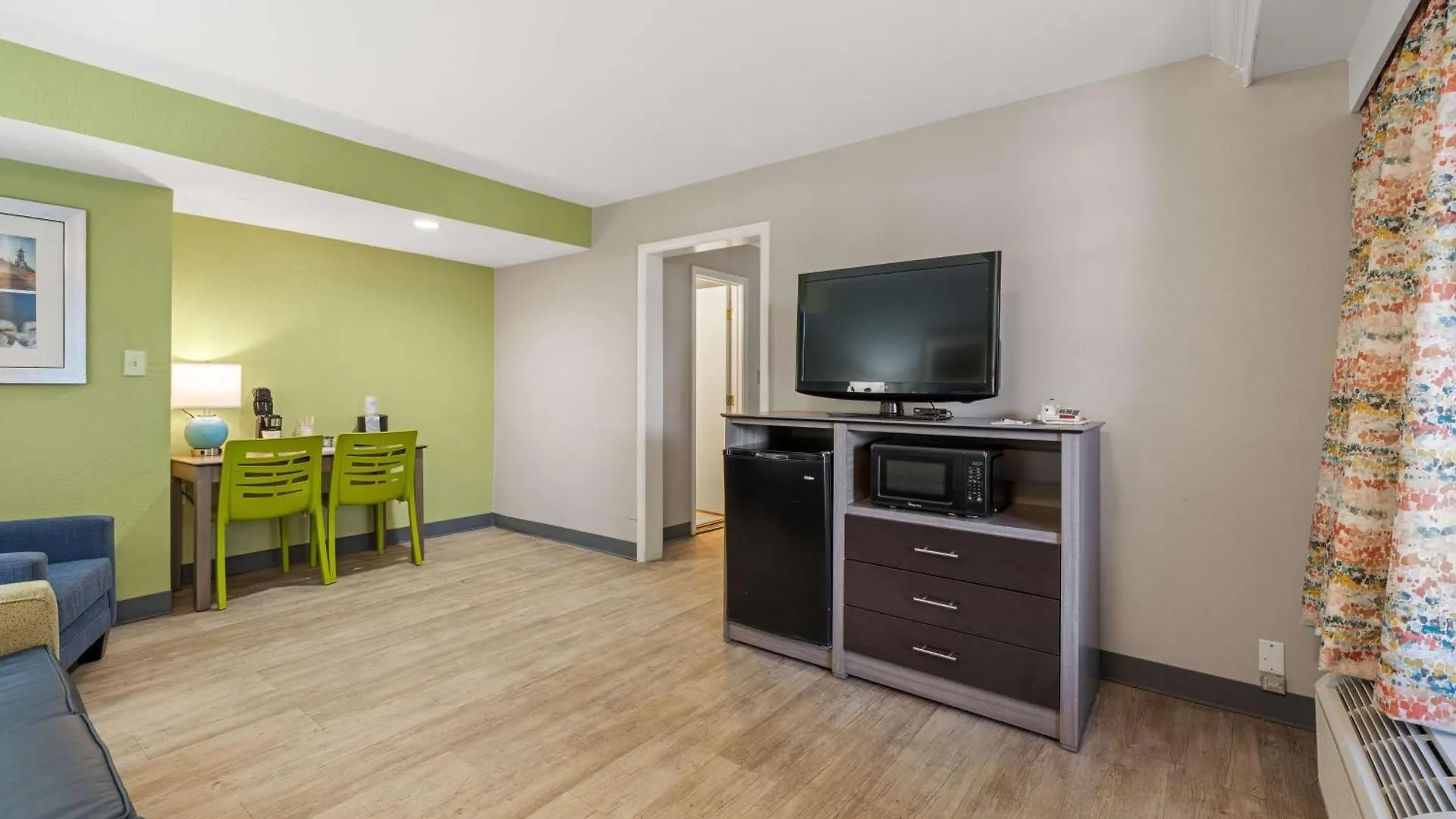 *** Hotel Best Western Plus Holiday Sands Inn & Suites Norfolk United States