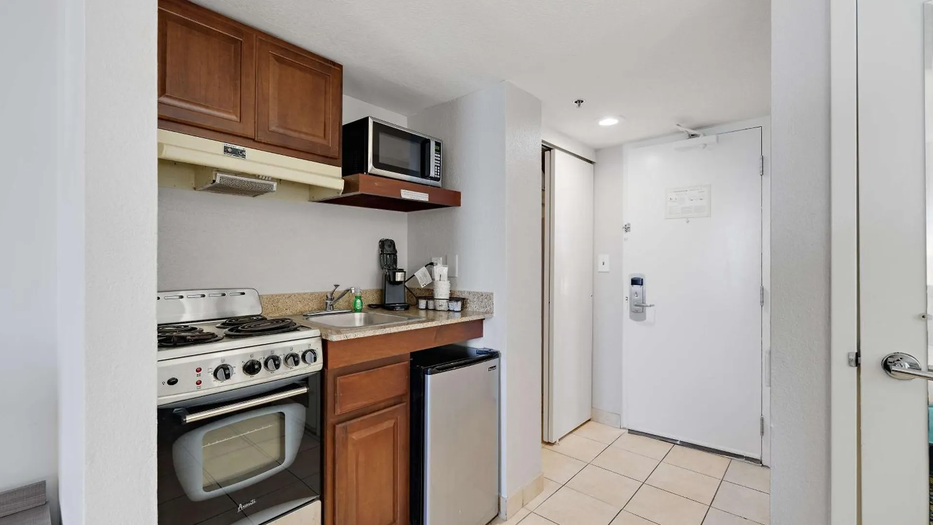 Hotel Best Western Plus Holiday Sands Inn & Suites Norfolk