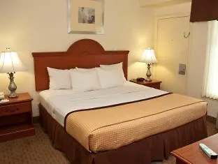 *** Hotel Best Western Plus Holiday Sands Inn & Suites Norfolk United States